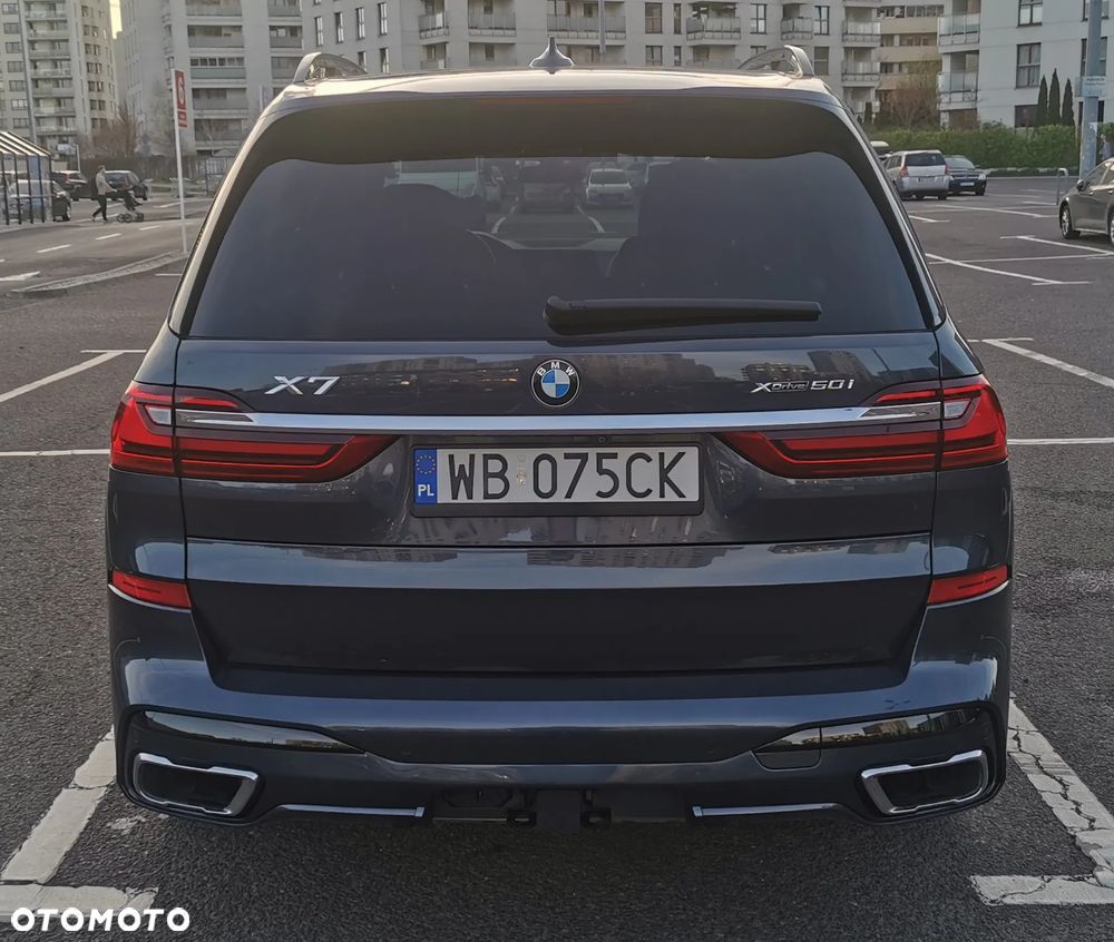 BMW X7 M50i sport - 7