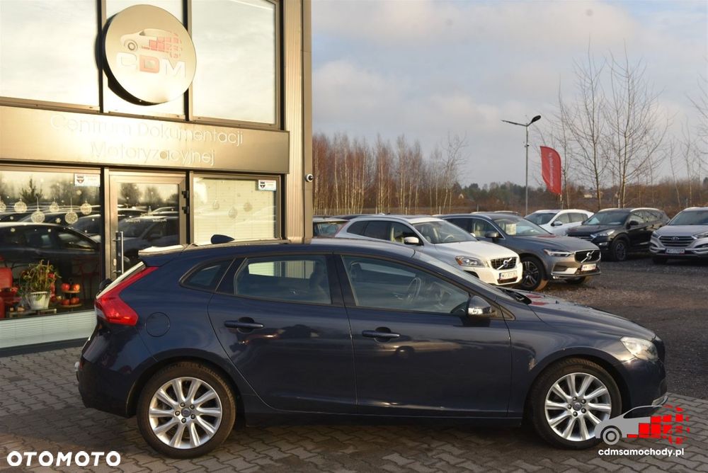 Volvo V40 - 11