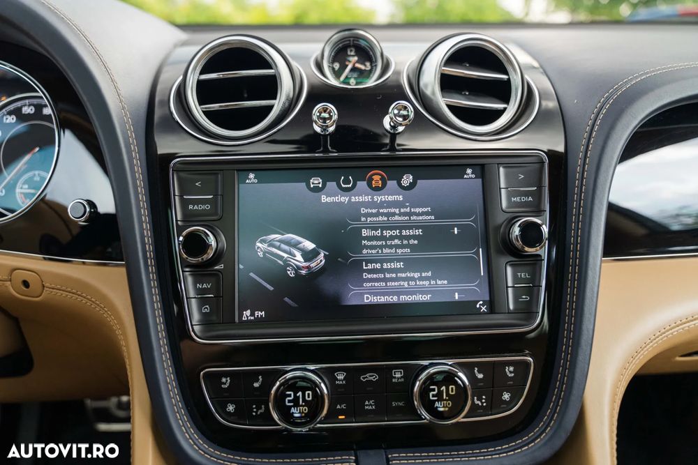 Bentley Bentayga - 37