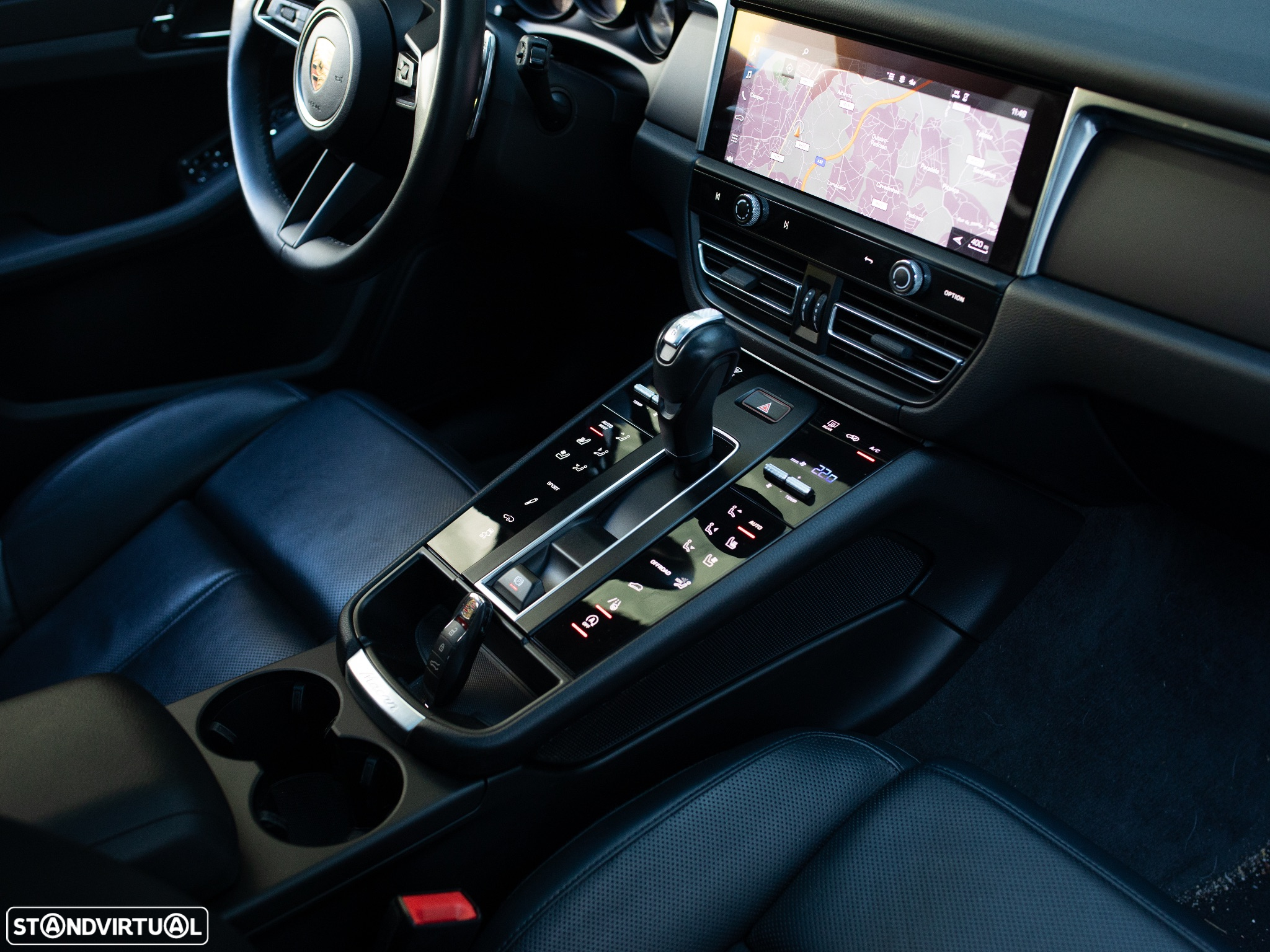 Porsche Macan Standard - 26