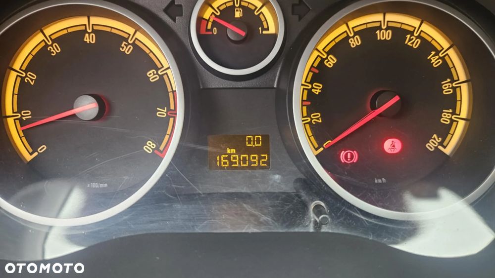 Opel Corsa 1.4 16V Sport - 15