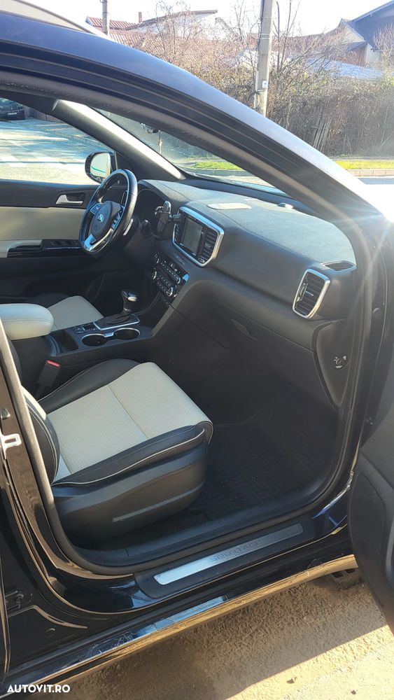 Kia Sportage 1.6 T-GDI 7DCT 4x4 GT Line - 9