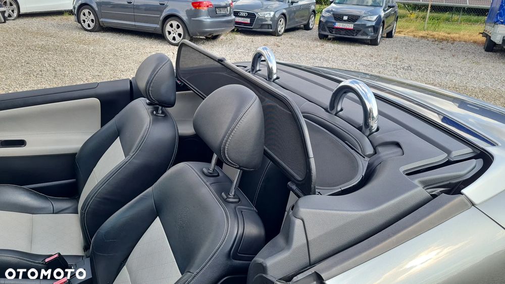 Peugeot 207 CC 120 VTi Sport - 24
