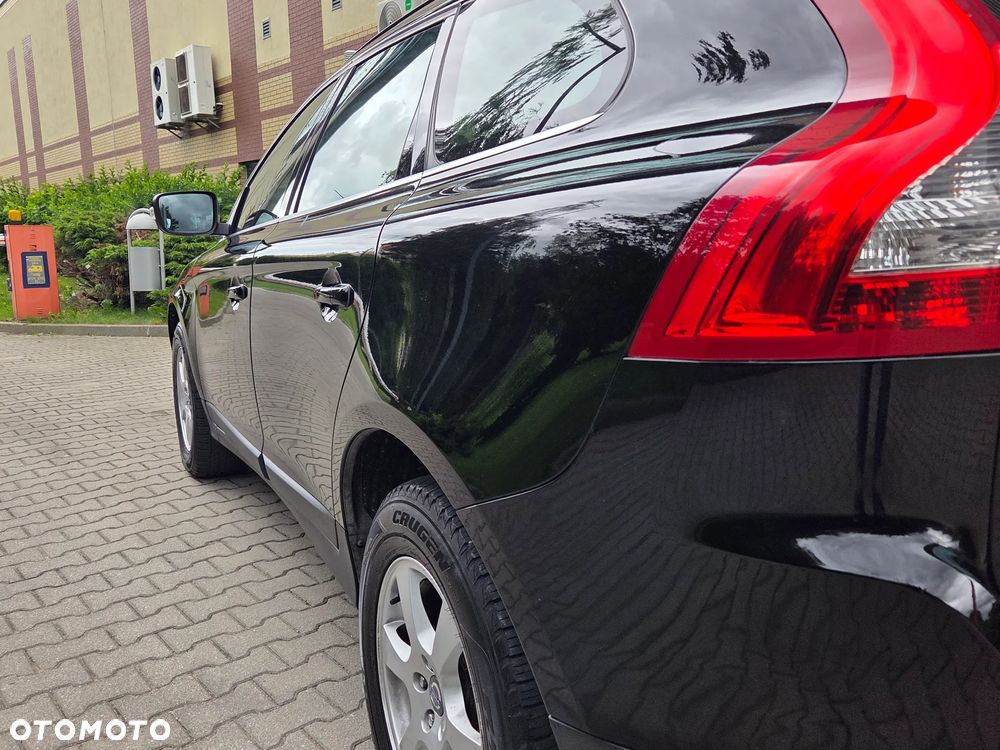 Volvo XC 60 D4 Geartronic Momentum - 15