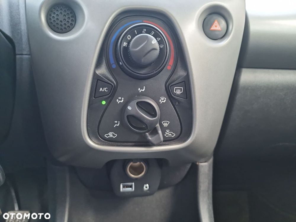 Toyota Aygo - 23