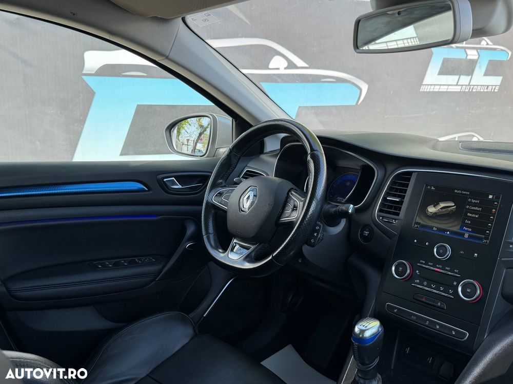 Renault Megane BLUE dCi 115 GT LINE - 9