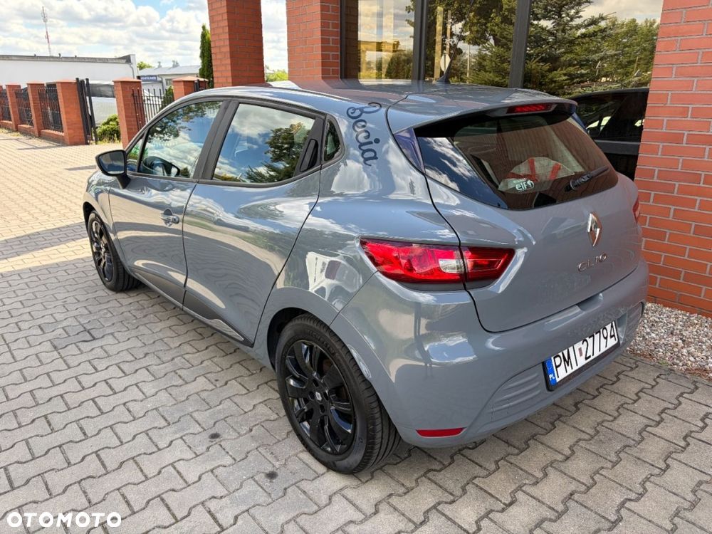 Renault Clio 1.2 16V Life - 4