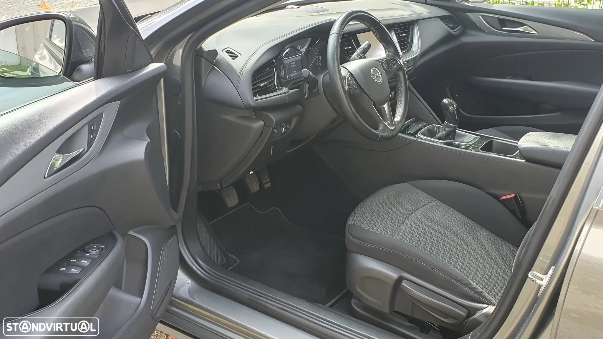 Opel Insignia Grand Sport 1.6 CDTi Business Edition - 19