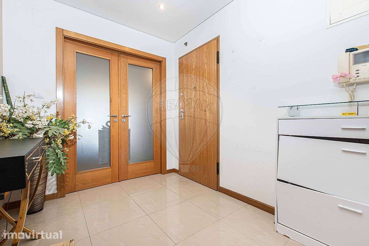 Apartamento T4 para venda - Grande imagem: 2/26