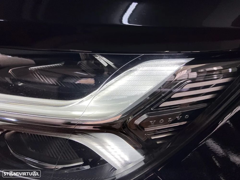 Volvo XC 40 2.0 D3 Momentum Plus - 14