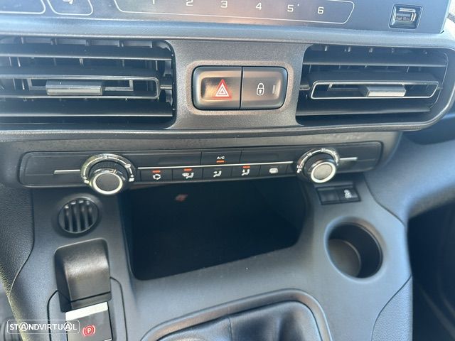 Peugeot PARTNER LONGA C/FRIO REFRIGERAÇÃO 3 LUG. C/TICKET - 17