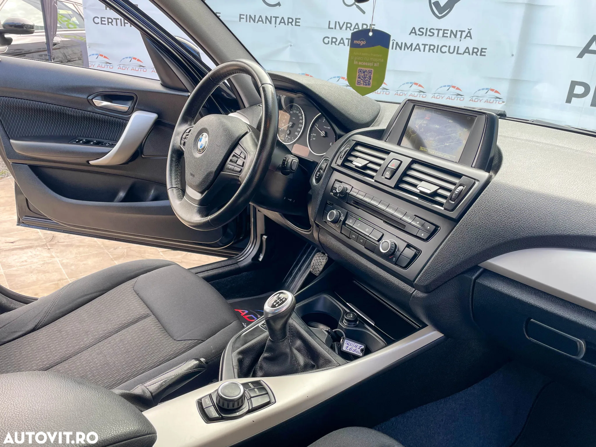 BMW Seria 1 - 24