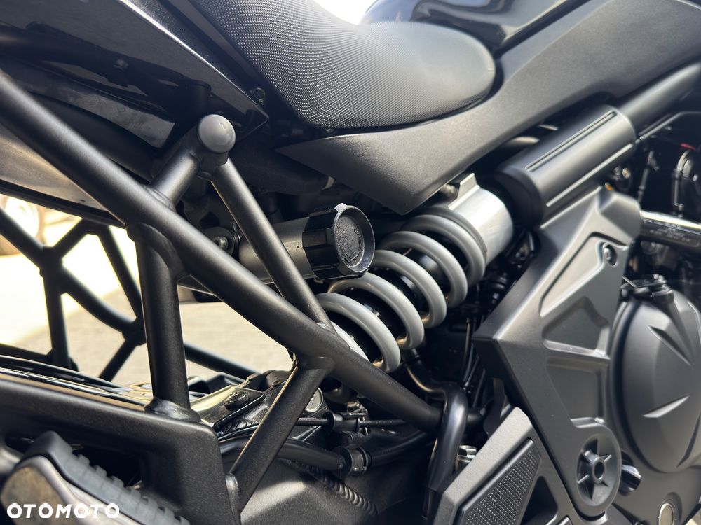 Kawasaki Versys 650 - 36