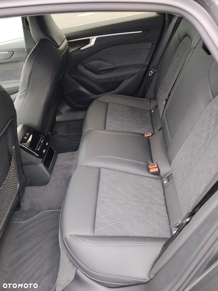 Audi A6 Limousine - 13