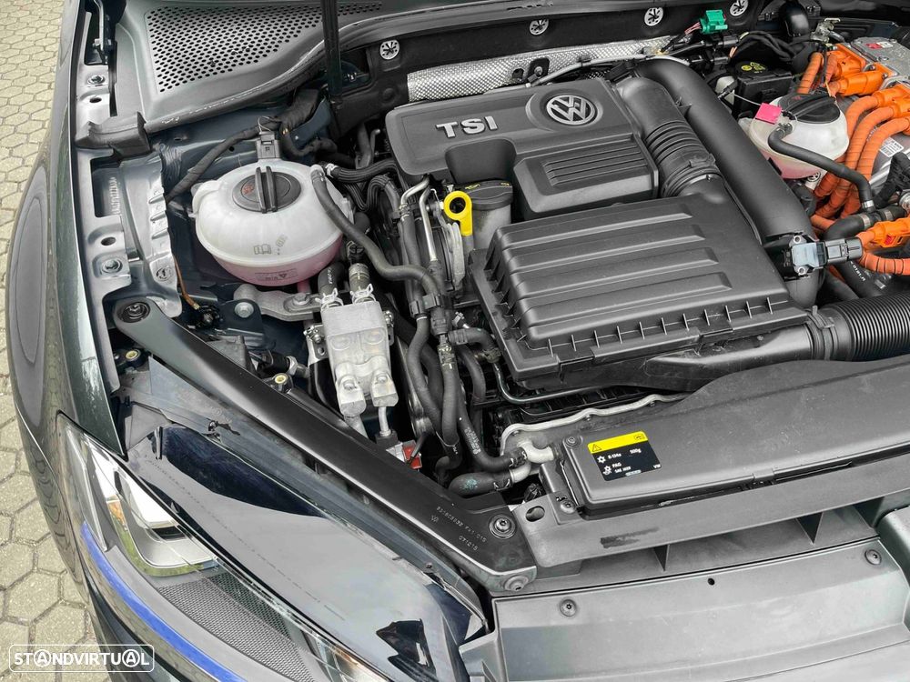 VW Golf 1.4 GTE Plug-in - 19