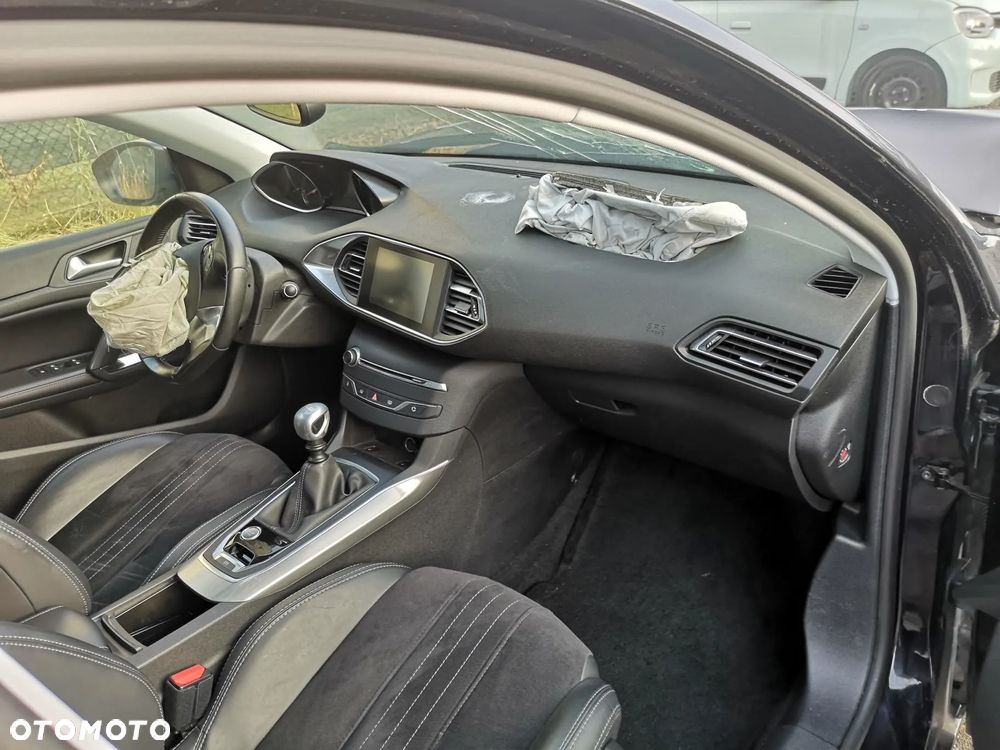 Peugeot 308 BlueHDi FAP 150 Stop & Start Allure - 20