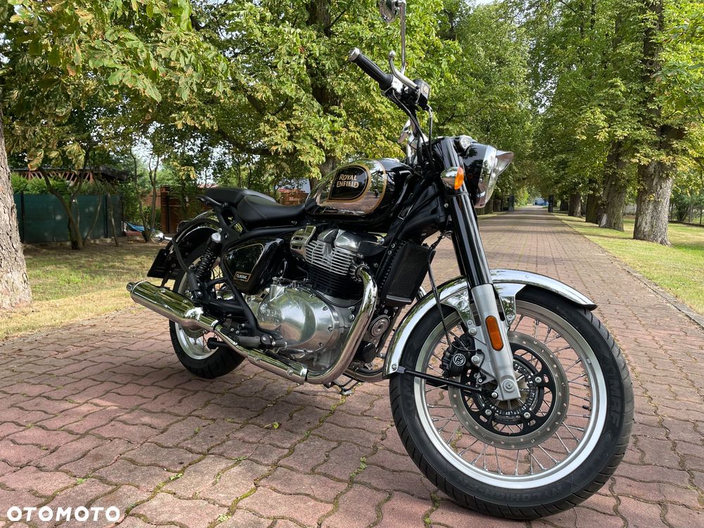 Royal Enfield Classic - 2