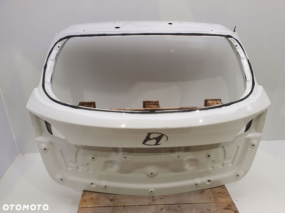 TYLNA KLAPA Hyundai i30 kombi II 2011-2017 tylnia tył bagażnika biała - 3