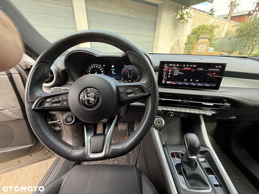 Alfa Romeo Tonale 1.5 T4 GSE mHEV Sprint DCT - 9