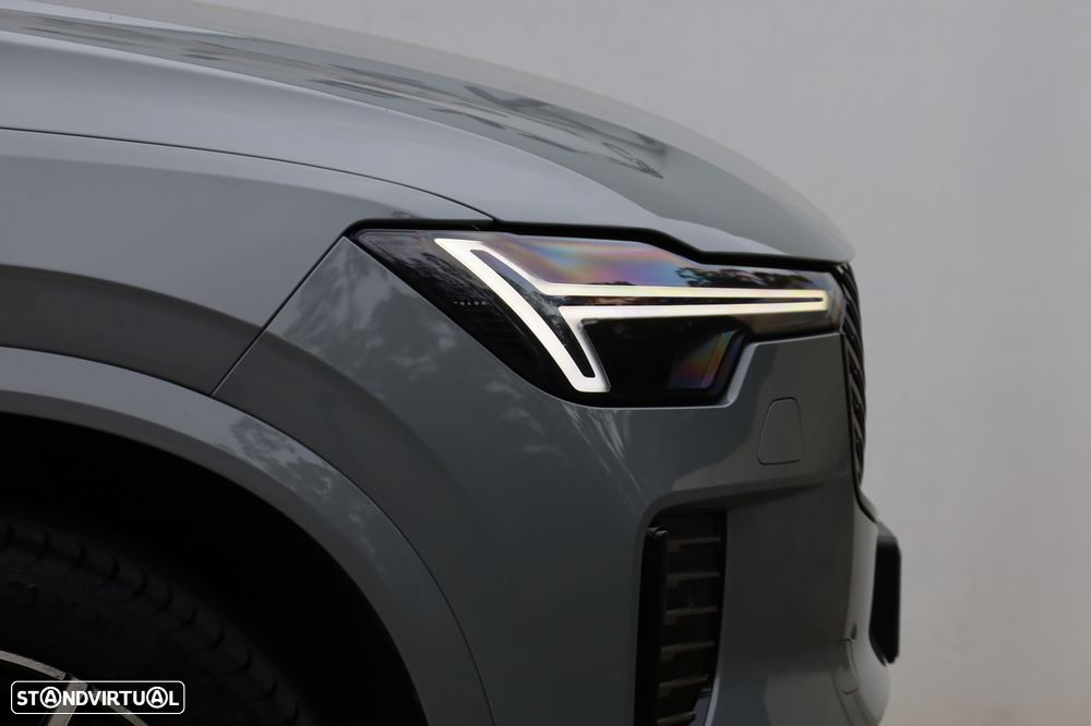 Volvo XC 90 2.0 T8 PHEV Plus Dark AWD - 47