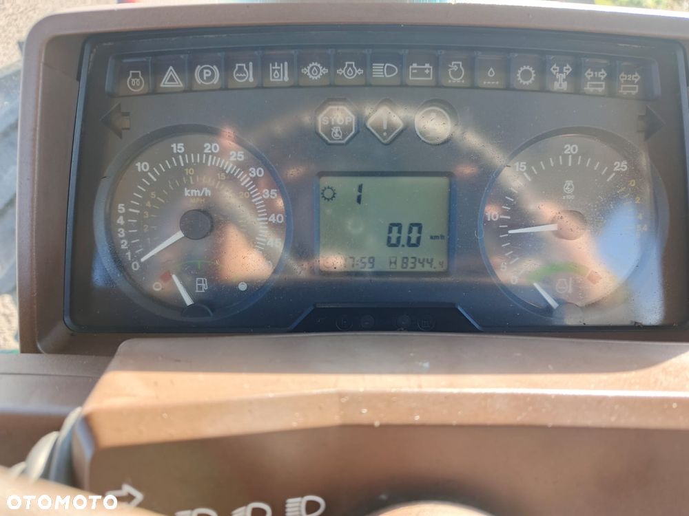 John Deere 6920 - 11