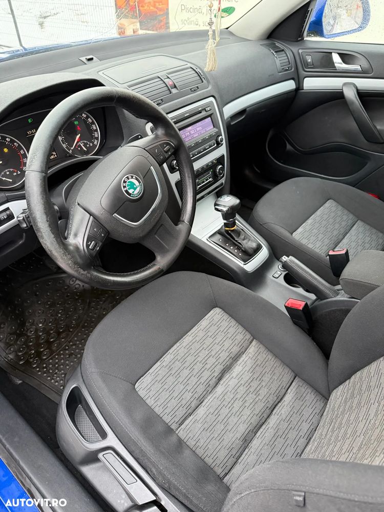 Skoda Octavia 1.6 TDI DPF DSG Active - 18