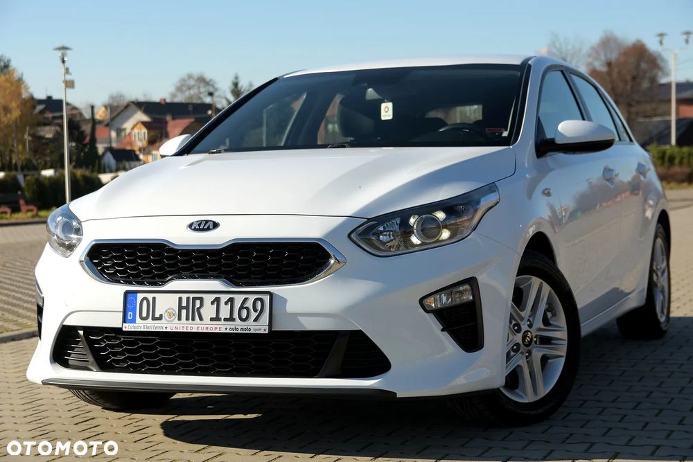 Kia Ceed - 1