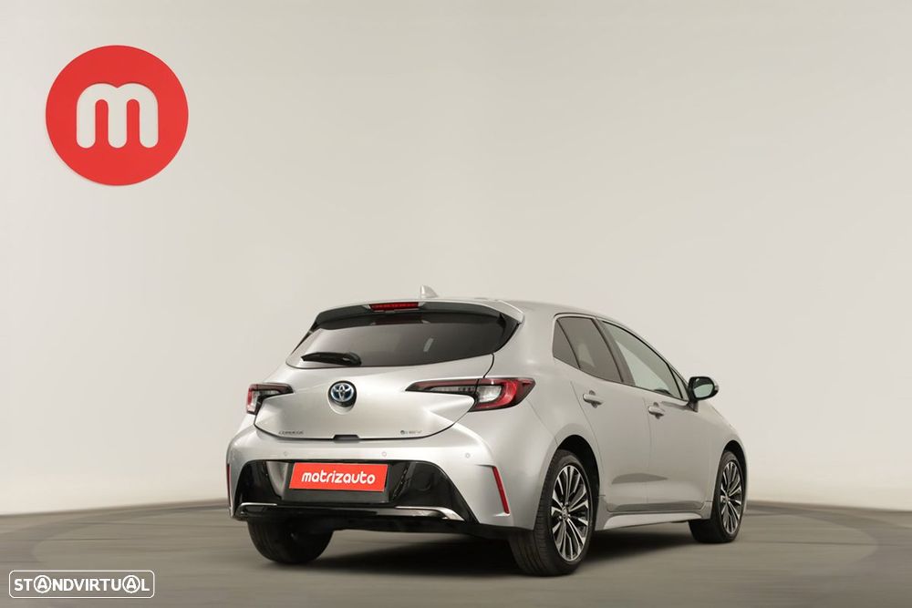 Toyota Corolla - 4