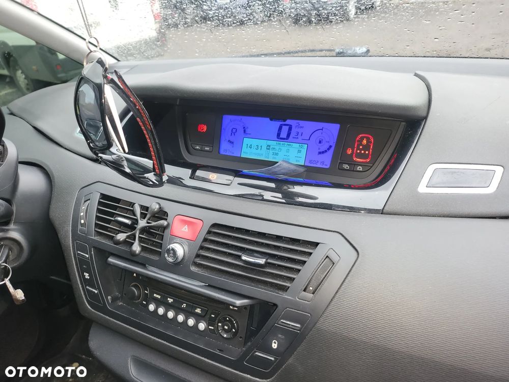 Citroën C4 Picasso - 24