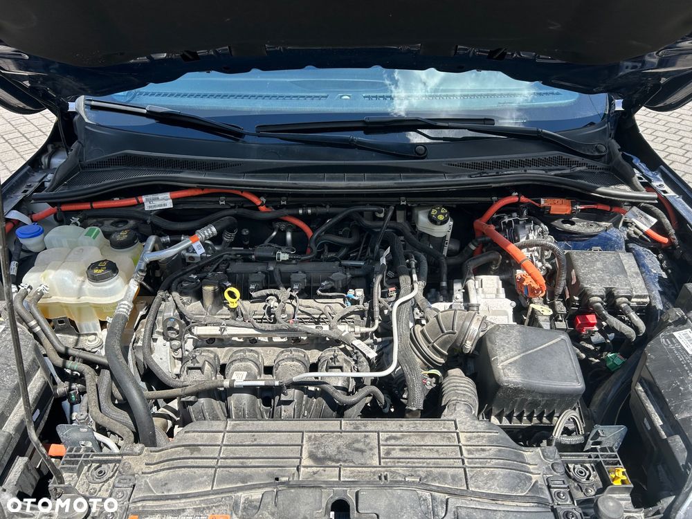 Ford Kuga 2.5 Duratec PHEV ST-LINE X - 28