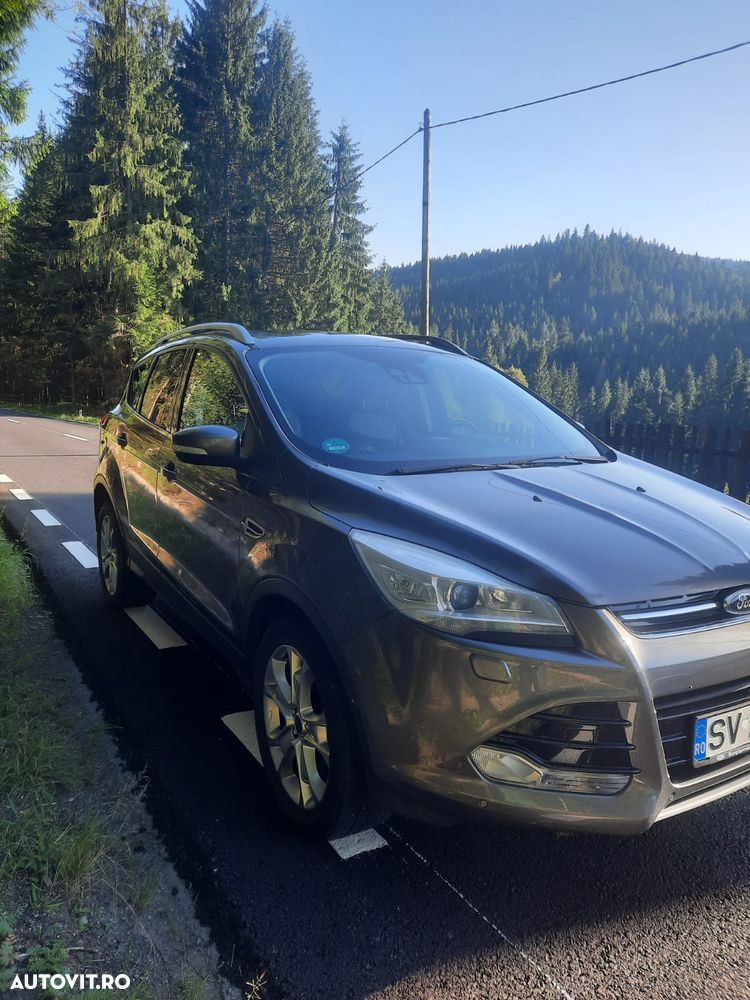Ford Kuga 2.0 TDCi 4x4 Aut. Titanium - 3