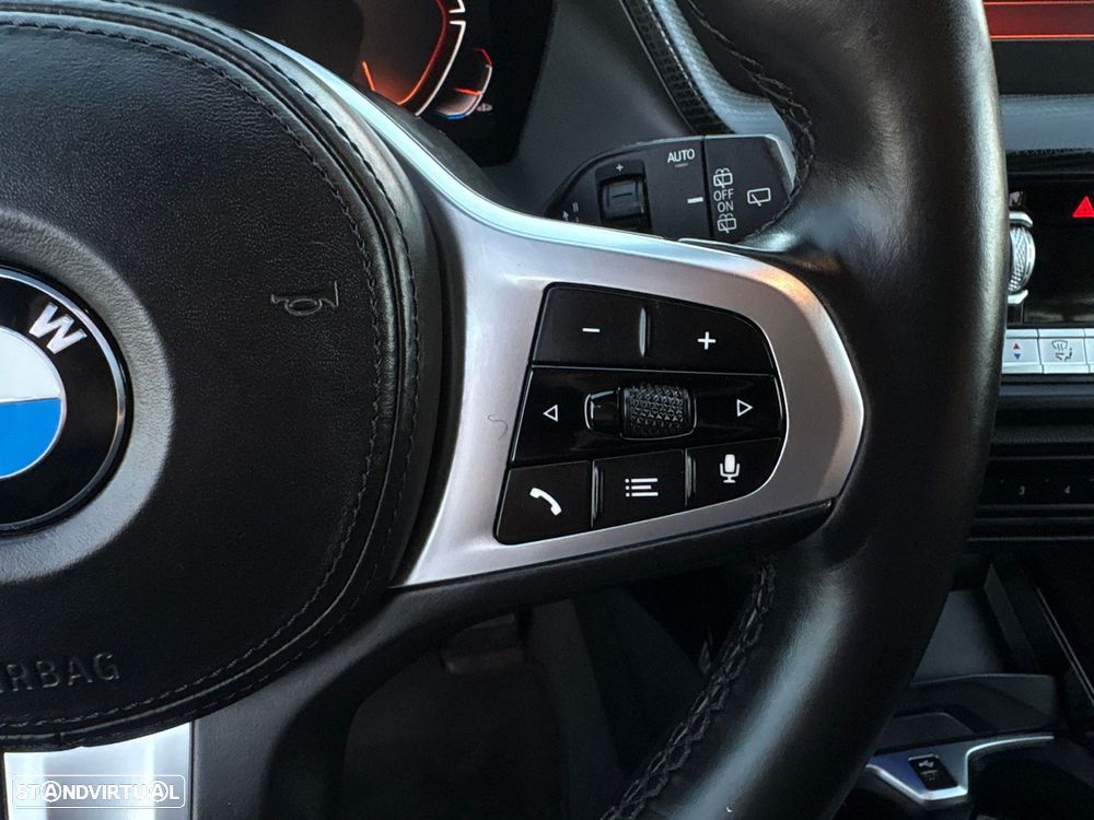 BMW 118 i Pack Desportivo M Auto - 37