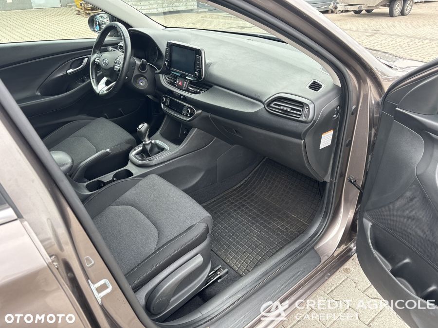 Hyundai i30 1.5 T-GDI 48V Smart - 16