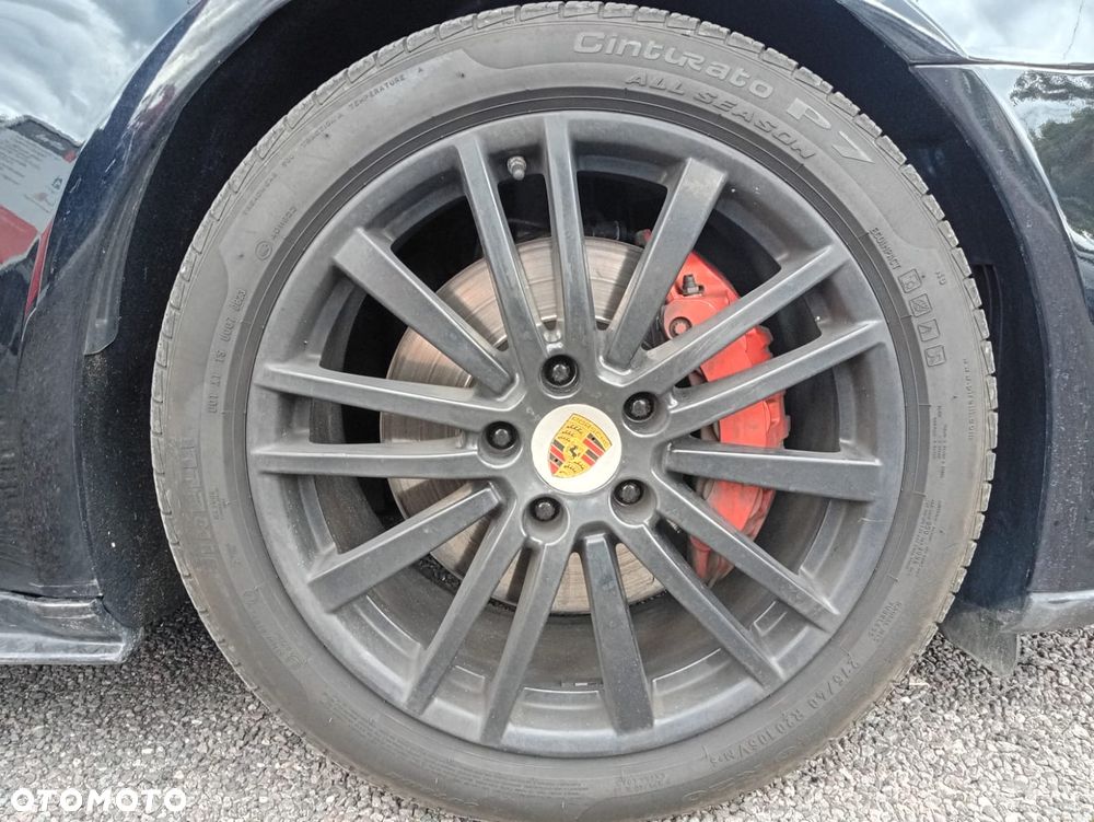 Porsche Panamera 4S - 14