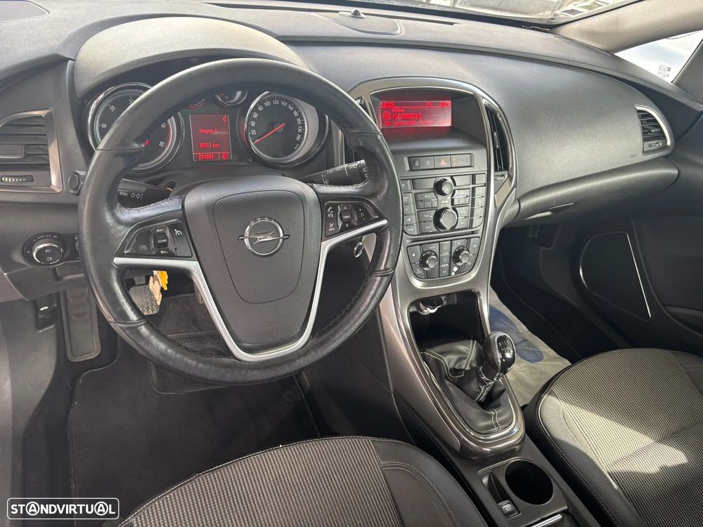 Opel Astra 1.7 CDTI Cosmo - 48