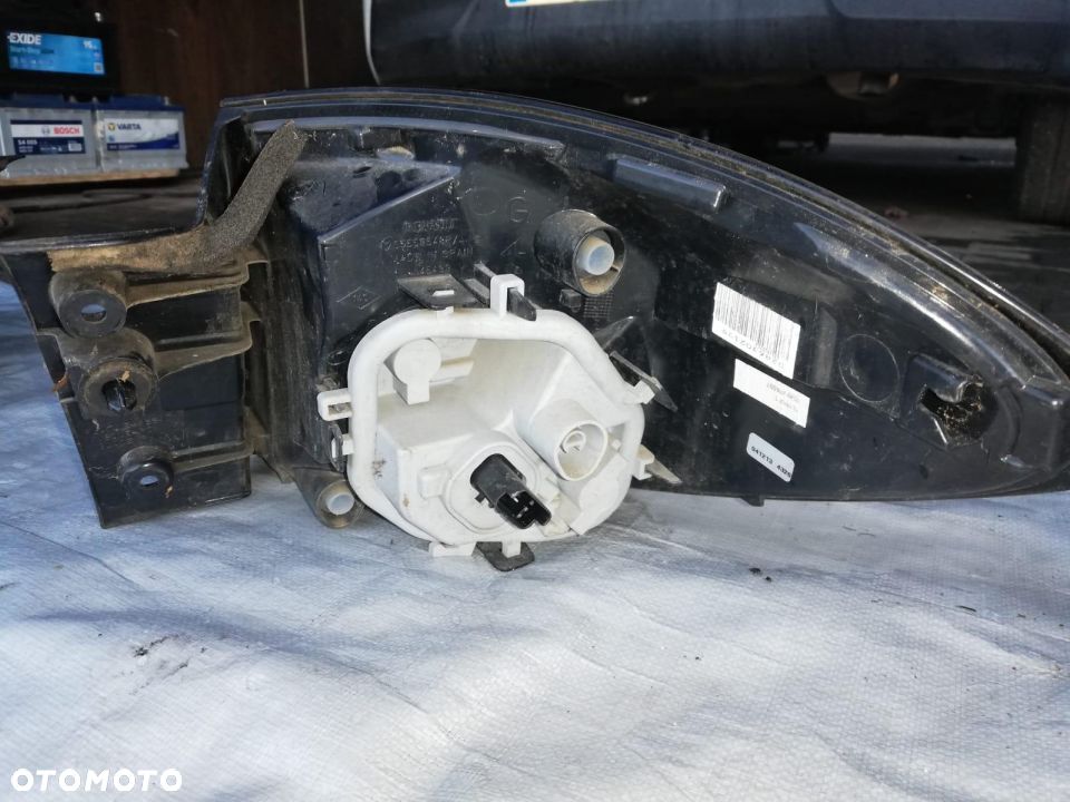 Lampa prawa lewa tył Renault Captur - 4