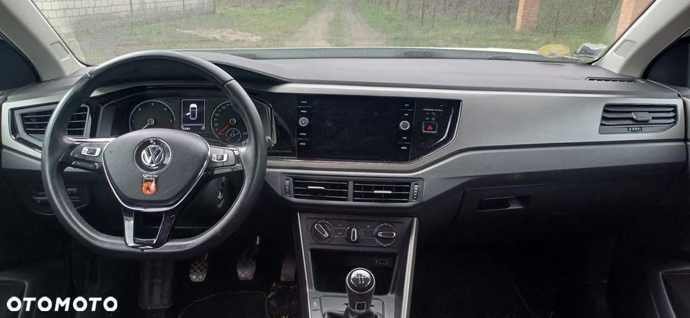 Volkswagen Polo 1.6 TDI SCR beats - 13