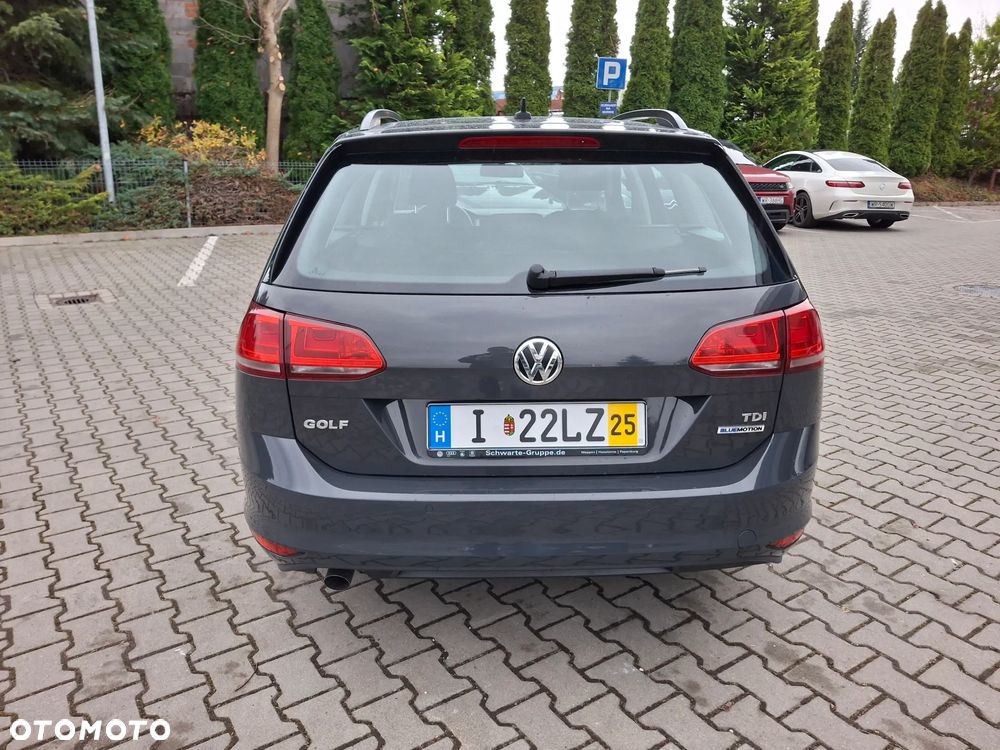 Volkswagen Golf 1.6 TDI BMT Comfortline - 3