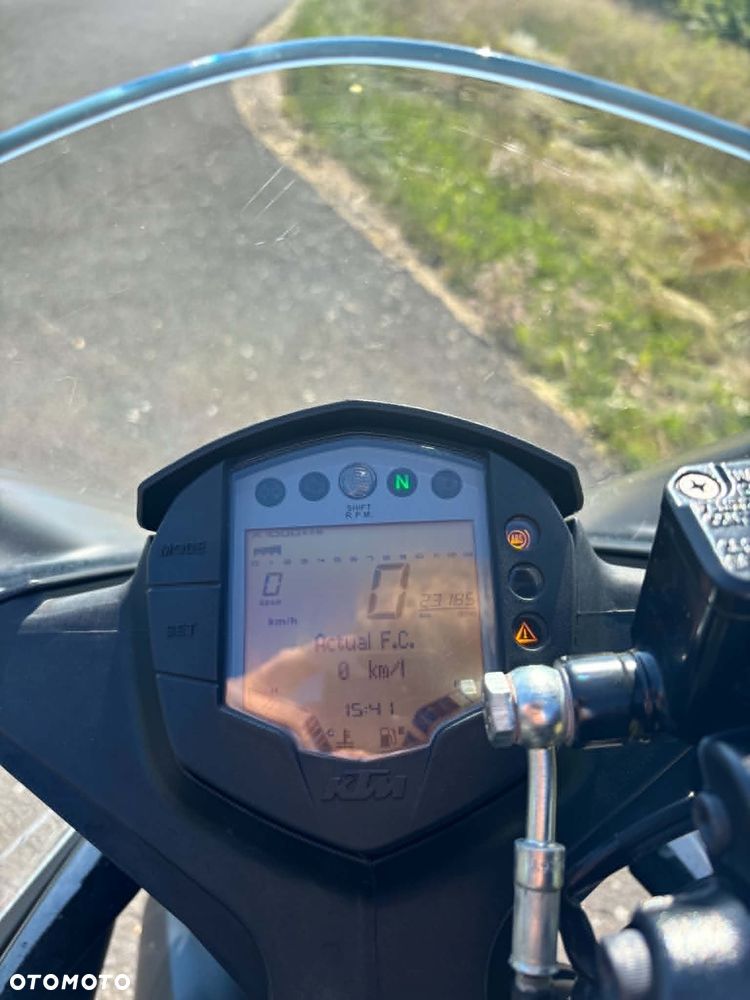 KTM RC 125 - 5