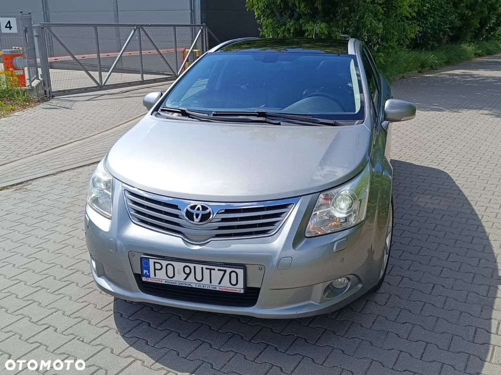Toyota Avensis 2.0 Prestige NAVI - 6