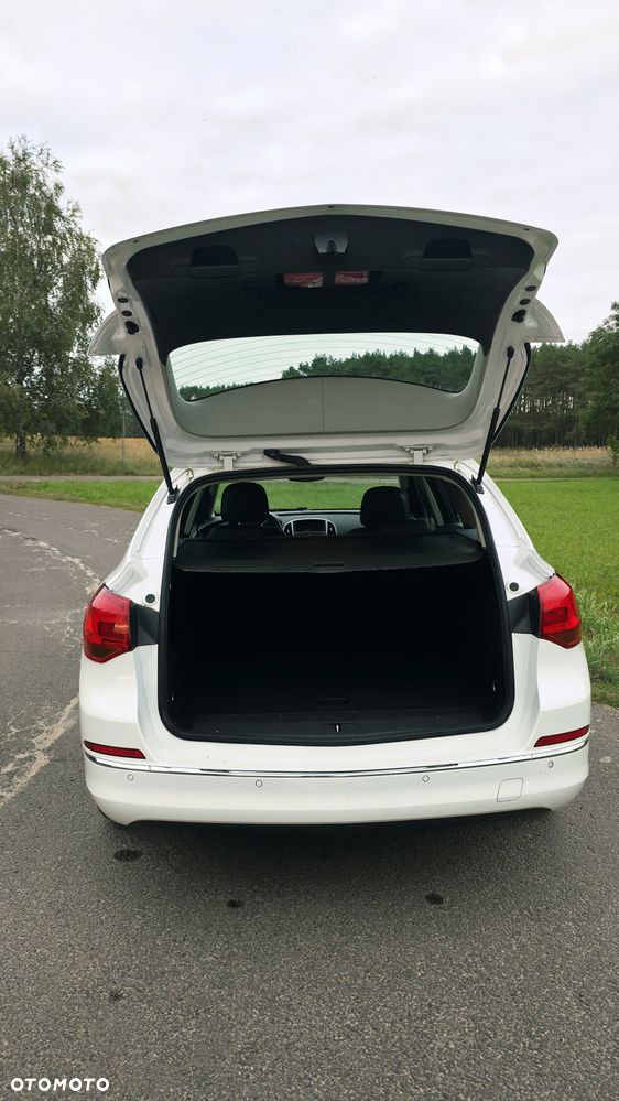 Opel Astra 1.4 Turbo Sport - 8
