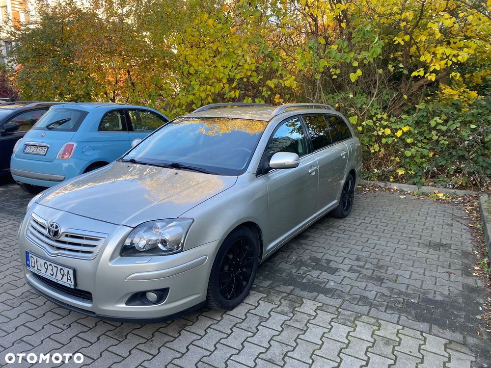 Toyota Avensis 2.0 VVT-i Sol Plus - 3