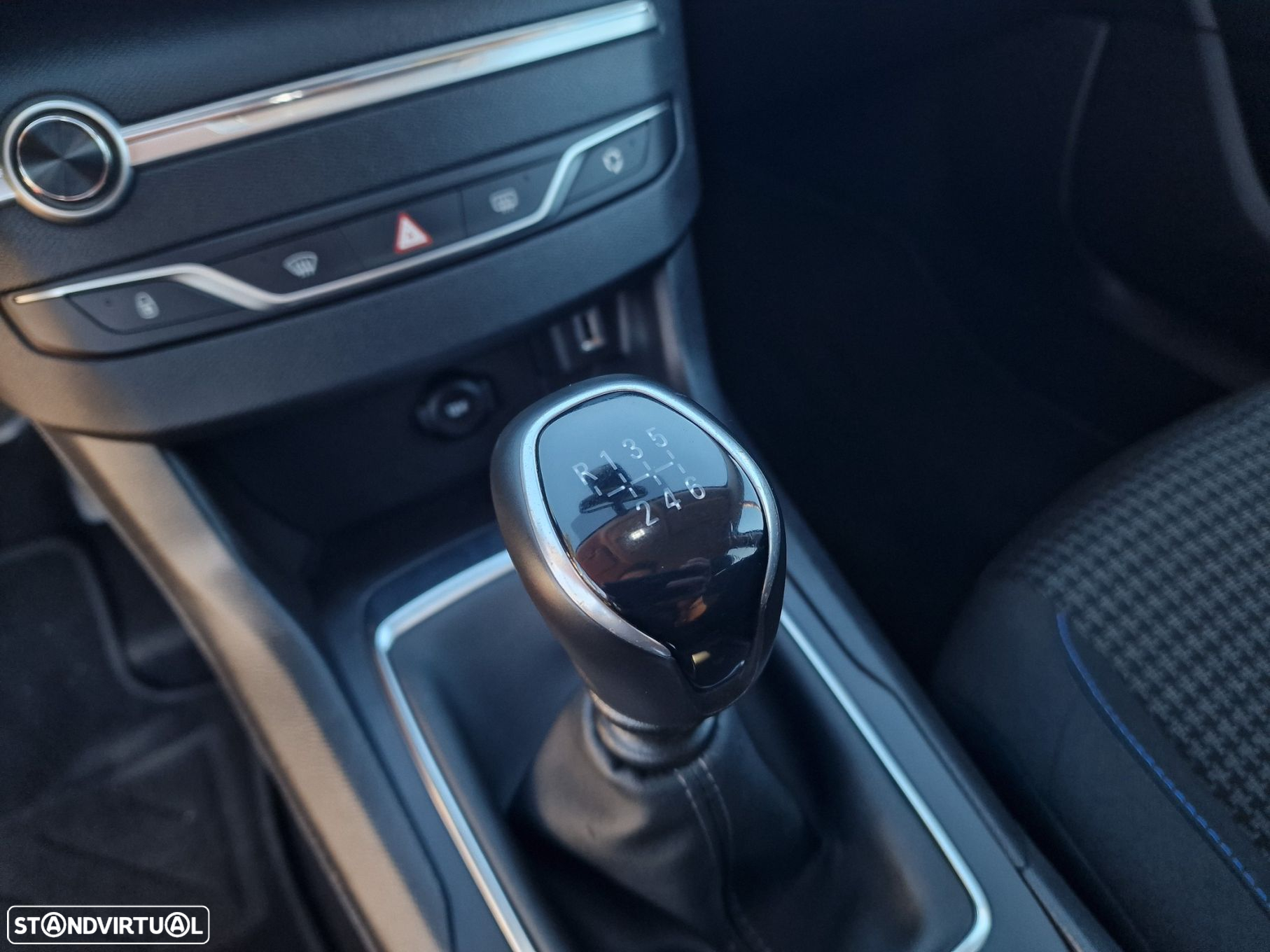 Peugeot 308 1.5 BlueHDi Style - 24
