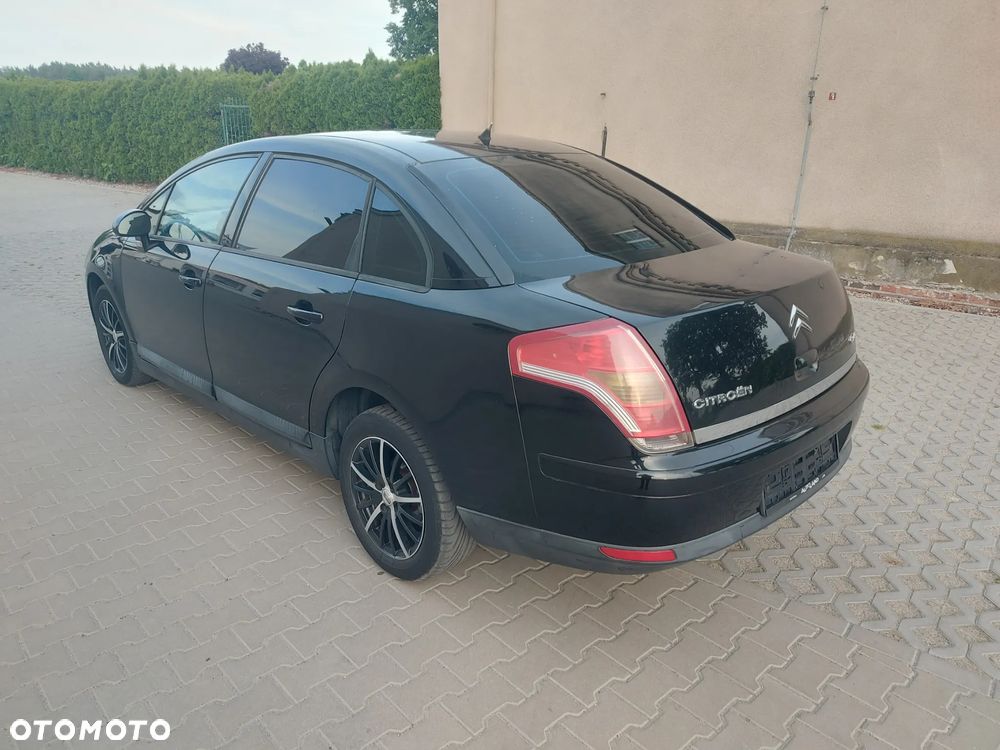 Citroën C4 HDi 110 FAP Tonic - 5