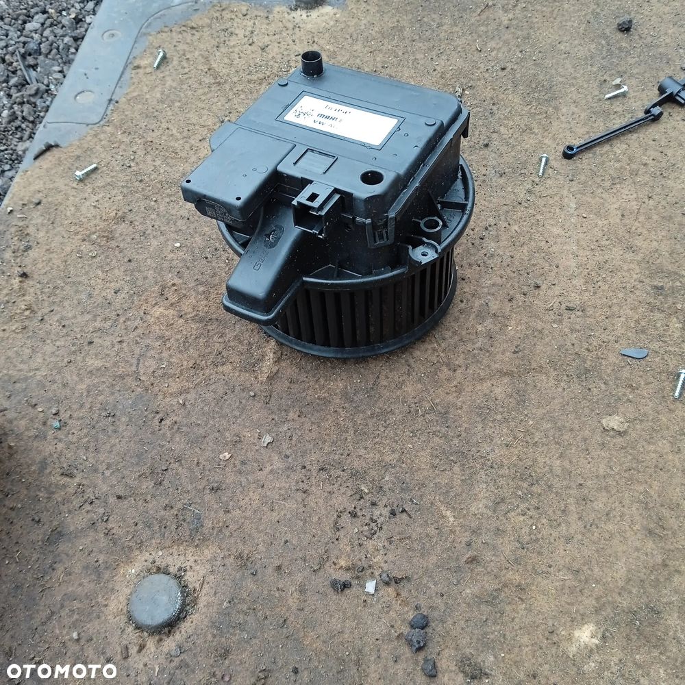 Dmuchawa A6 C8 4M1820021C - 1