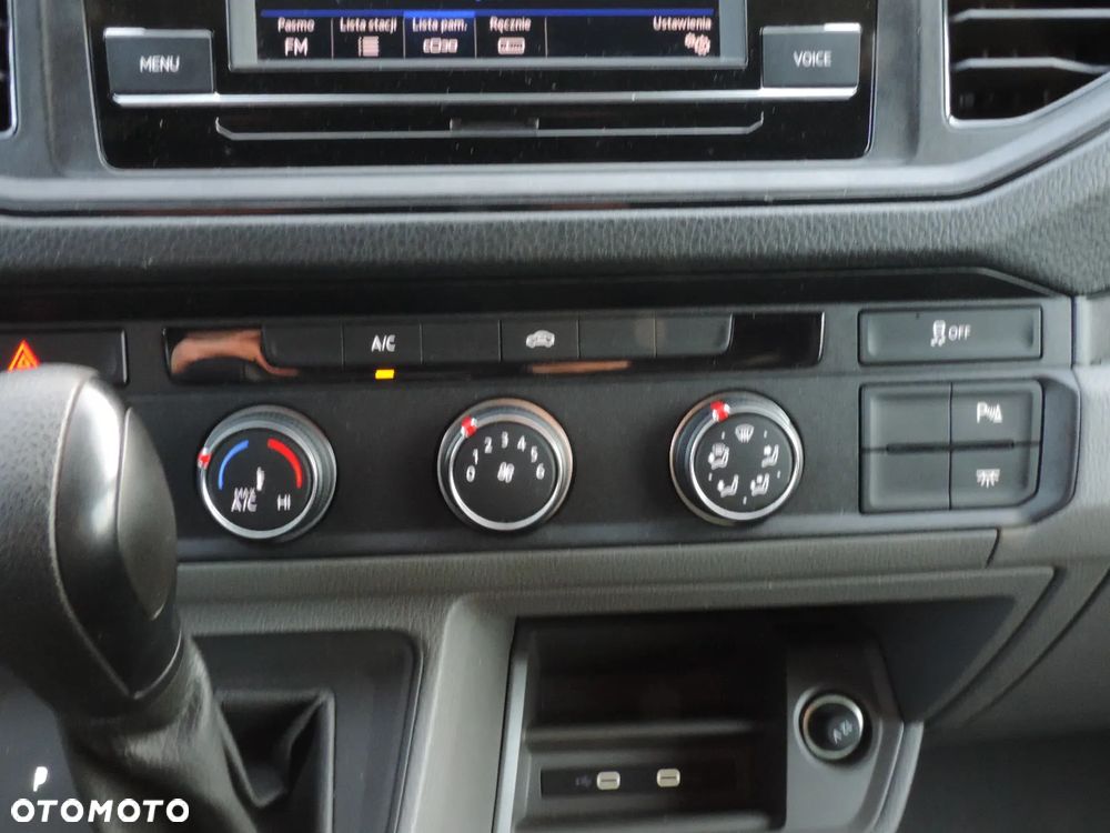 Volkswagen Crafter - 12