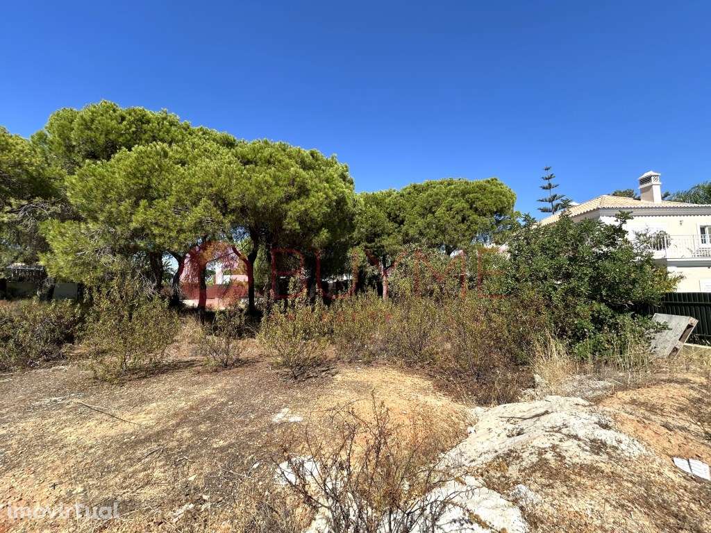 Lote de Terreno para Moradia nas Varandas do Lago, Almancil - Grande imagem: 3/6