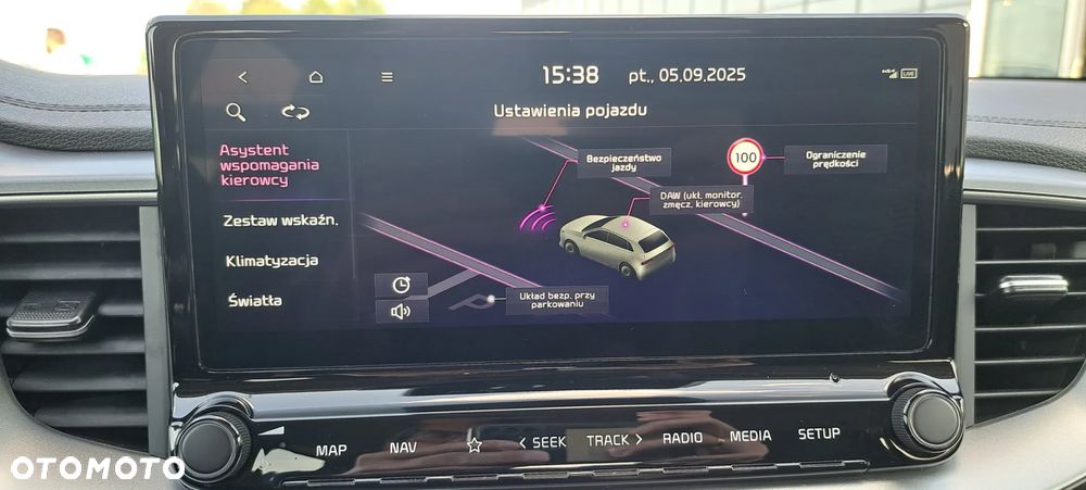 Kia XCeed 1.5 T-GDI M DCT - 34