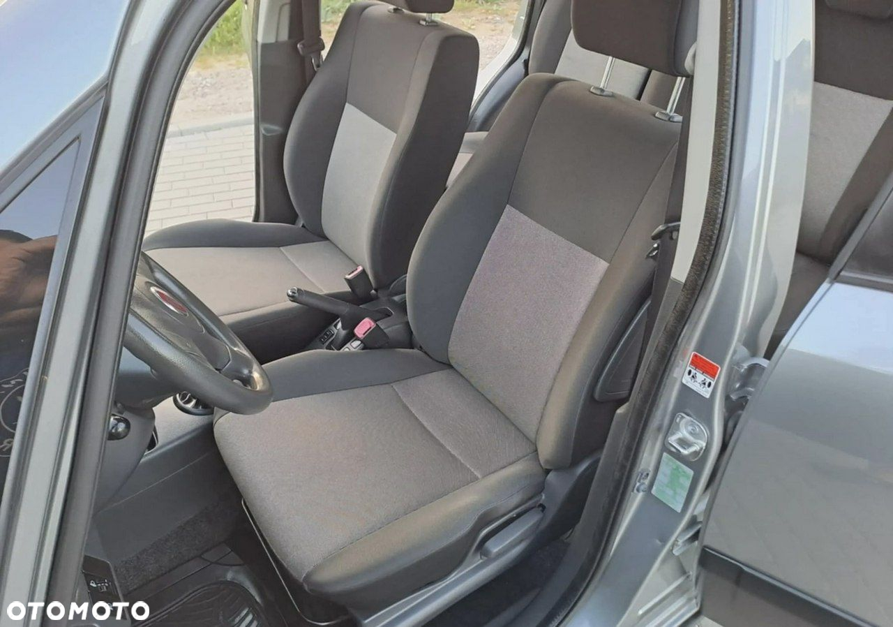 Fiat Sedici - 11