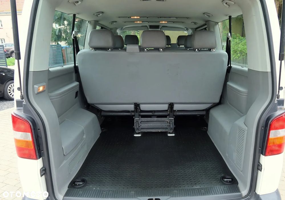 Volkswagen Transporter - 19